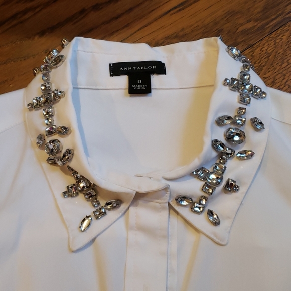 Ann Taylor Rhinestone Collar Size 0 - Picture 2 of 4